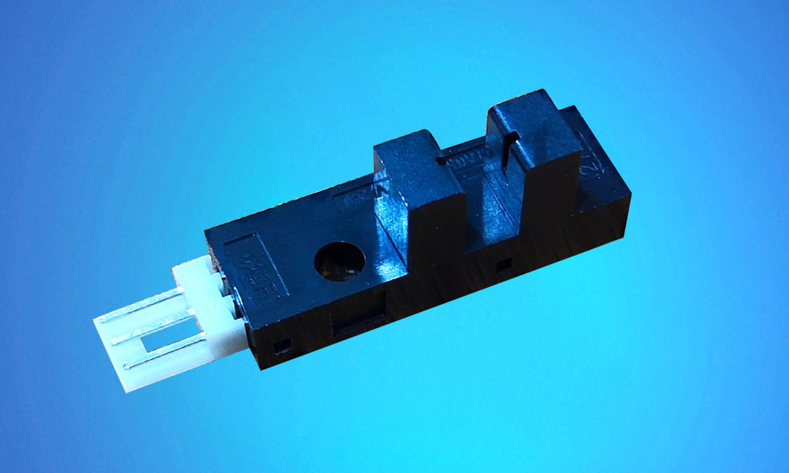 Sensor fotoelétrico de fenda preta com pequeno volume de 5 V