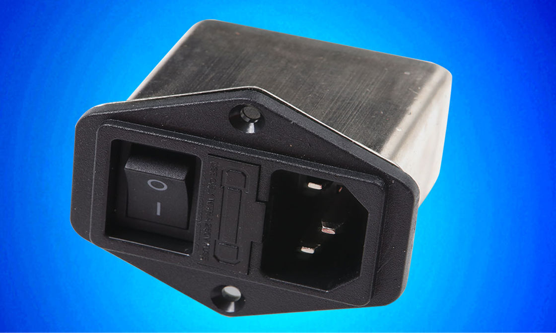 Realizar análise de espectro Filtro de tomada de interruptor para reduzir interferências eletromagnéticas e proteger a segurança do equipamento