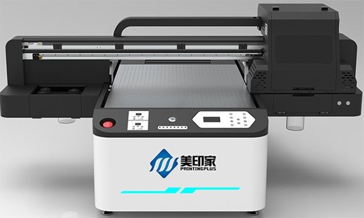 Impressora UV a jato de tinta com tinta de verniz para materiais foscos e texturizados