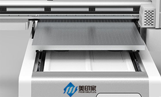 Máquina de impressão conduzida uv do Inkjet de Rotary Uv Led Digital da impressora a jato de tinta do guia linear japonês